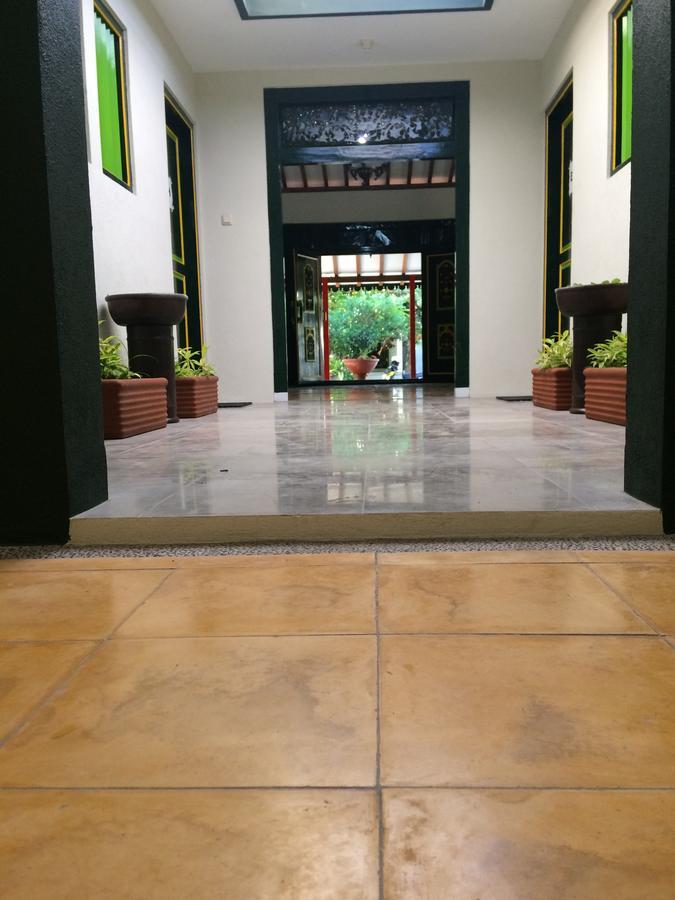 Sonosewu Wisma tamu 2*